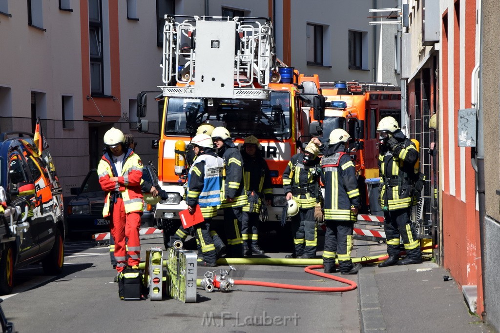 Feuer 1 Kellerbrand Koeln Deutz Grabengasse P027.JPG - Miklos Laubert